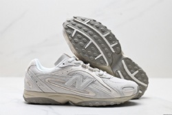 New Balance 204L Series