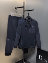 ARC'TERYX suit set
