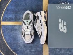 New Balance NB U2000 Sports Running Shoes